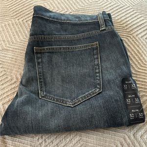 Never worn Jean from Jcrew outlet. Size 32x32